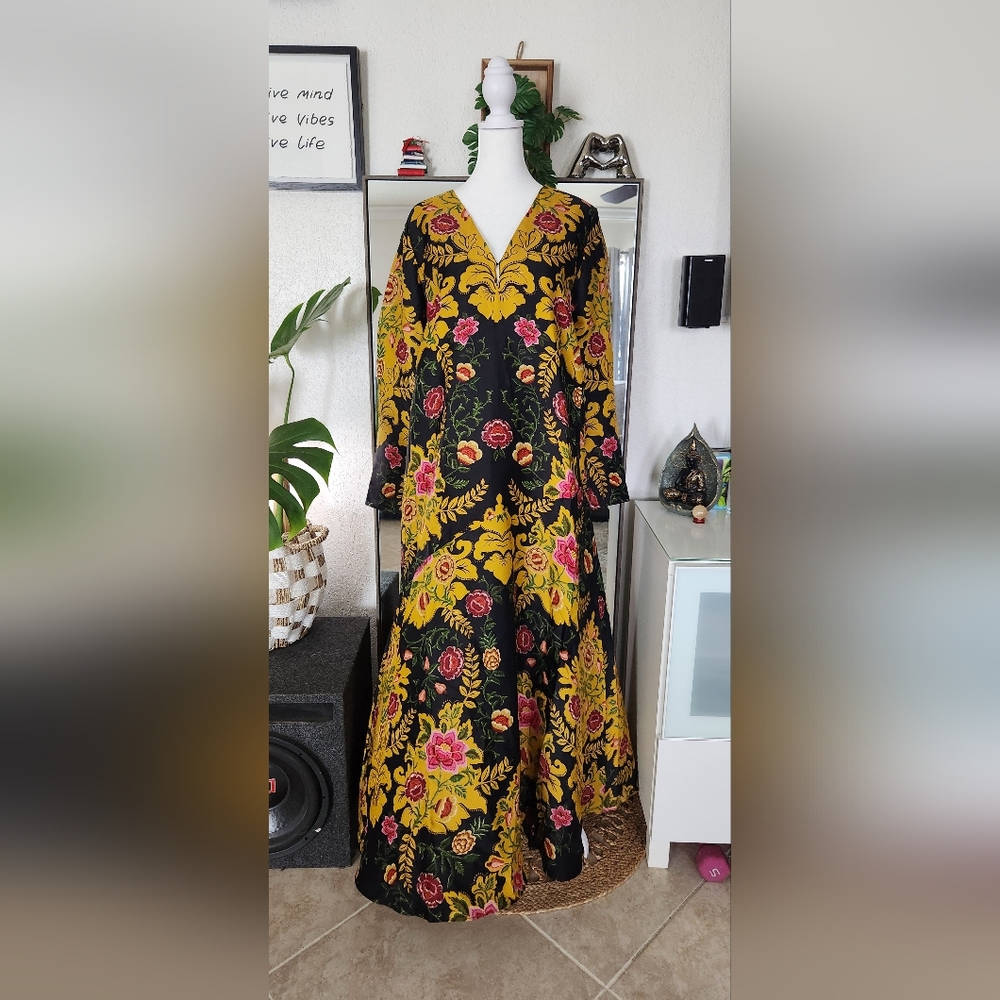 Farm Rio Black Arasbeque Floral Lenzing Ecovero Viscose